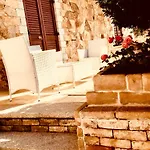 Arena Bianca Bed & Breakfast 3*
