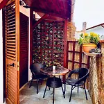 Bed & Breakfast Arena Bianca 3*
