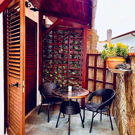Bed & Breakfast Arena Bianca *